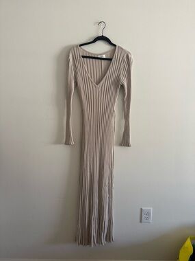 DISSH Ribbed V-Neck Long Sleeve Maxi Dress in Taupe